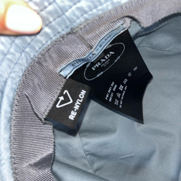 Re-Nylon bucket hat in astral blue - Picture 3 of 5